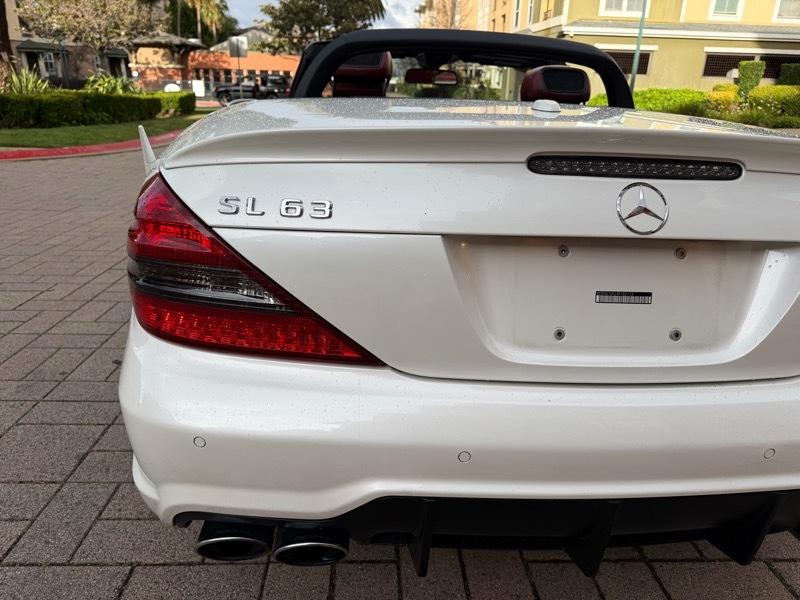 Mercedes-Benz SL-Class SL63 AMG 2009