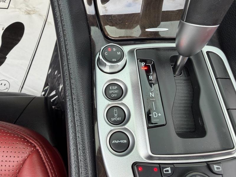 Mercedes-Benz SL-Class SL63 AMG 2009