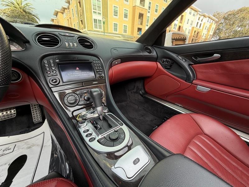 Mercedes-Benz SL-Class SL63 AMG 2009