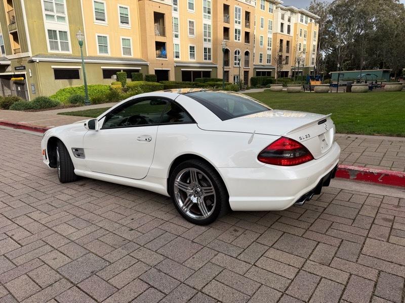Mercedes-Benz SL-Class SL63 AMG 2009