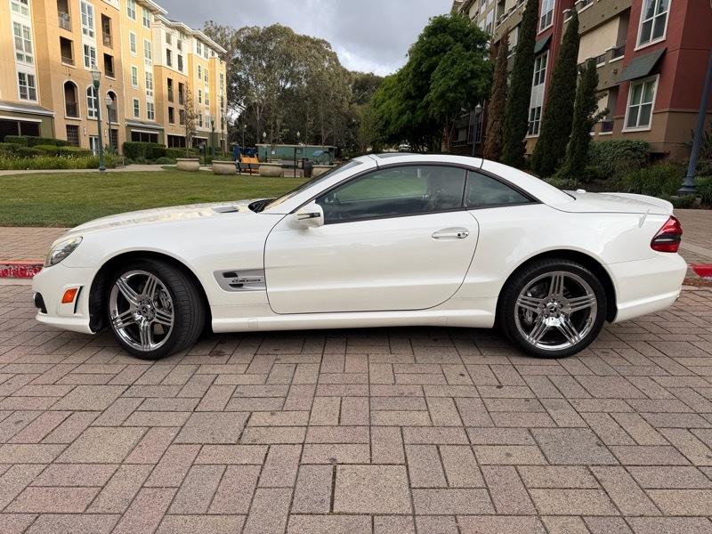 Mercedes-Benz SL-Class SL63 AMG 2009