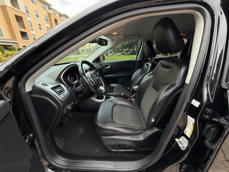 Jeep Compass Latitude FWD 2018