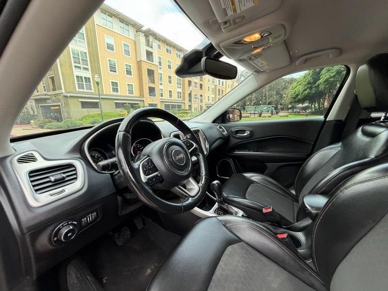 Jeep Compass Latitude FWD 2018