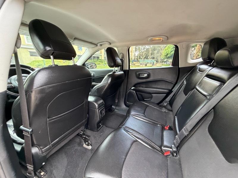 Jeep Compass Latitude FWD 2018