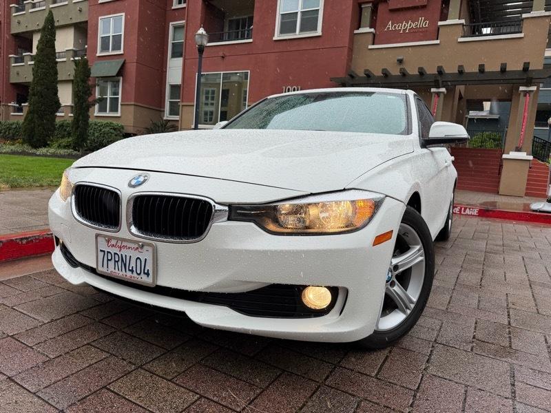 BMW 3-Series 320i Sedan 2014
