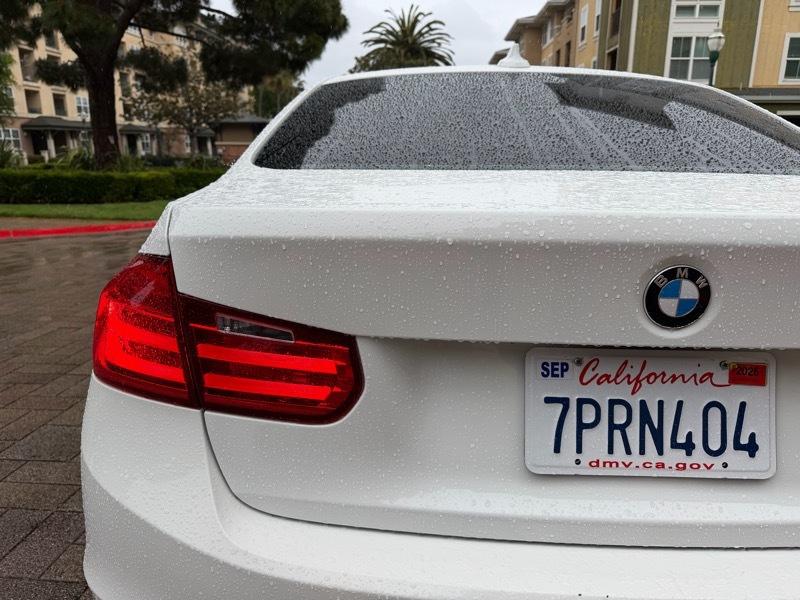 BMW 3-Series 320i Sedan 2014