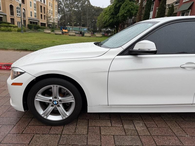 BMW 3-Series 320i Sedan 2014