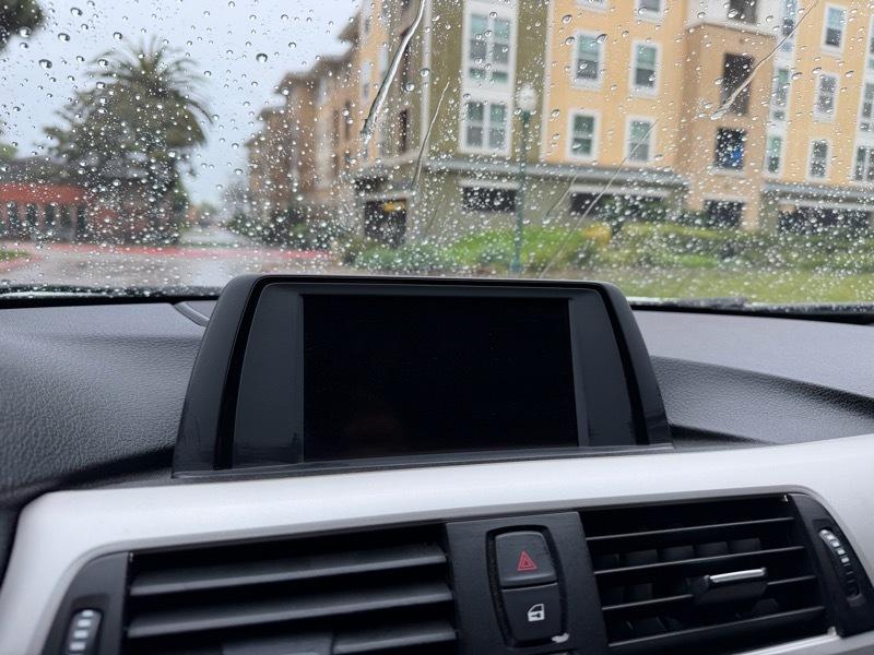 BMW 3-Series 320i Sedan 2014