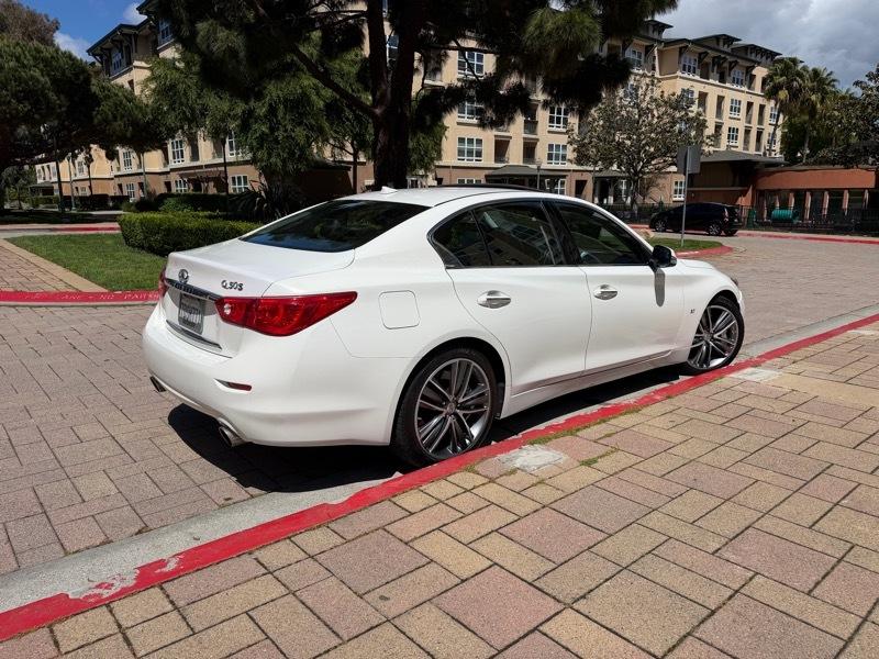 Infiniti Q50 Sport 2014