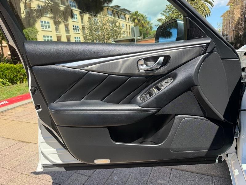 Infiniti Q50 Sport 2014