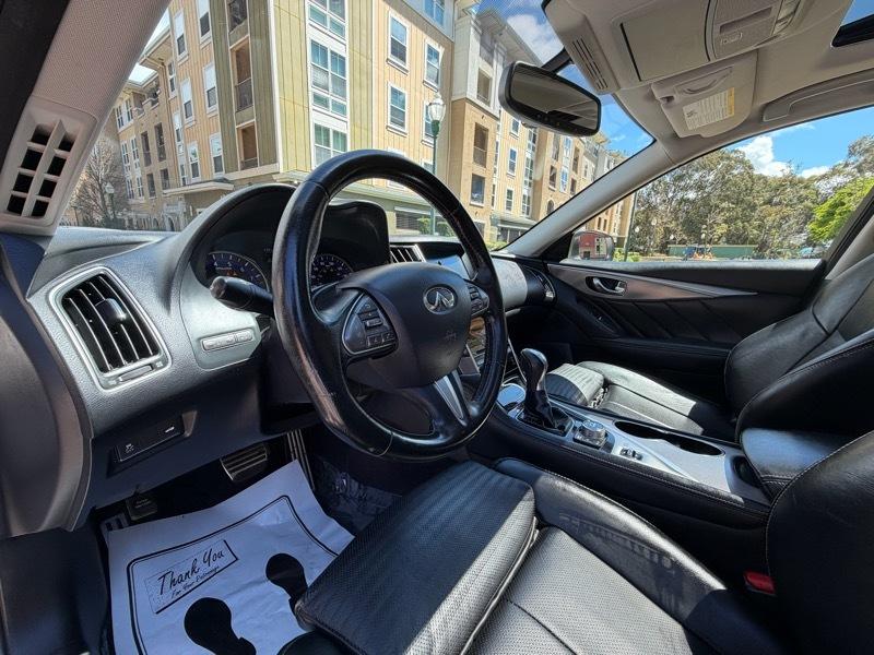 Infiniti Q50 Sport 2014