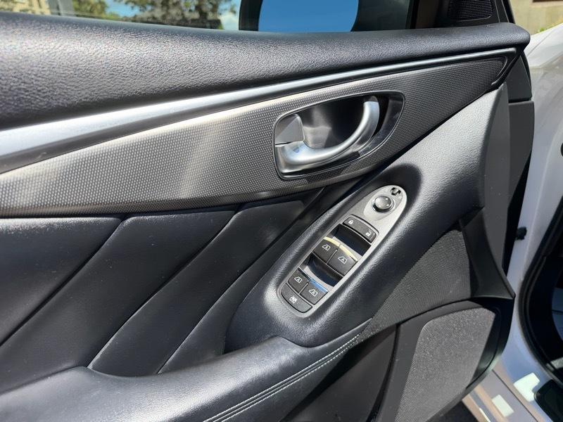 Infiniti Q50 Sport 2014