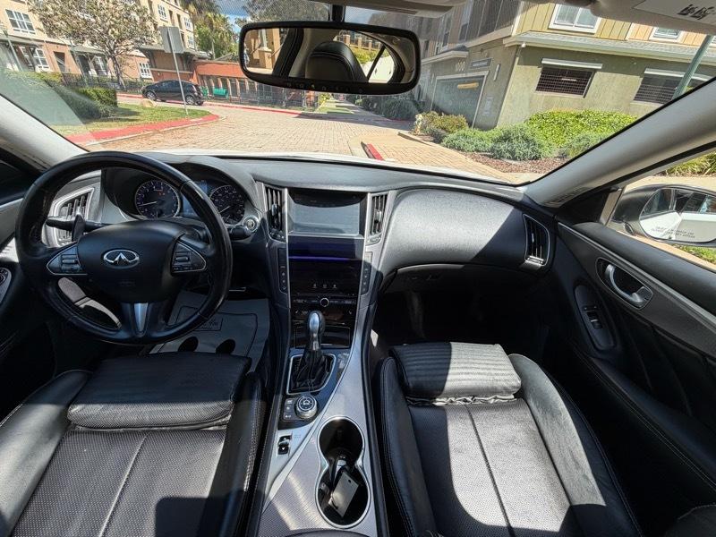 Infiniti Q50 Sport 2014