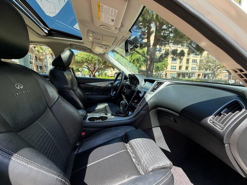 Infiniti Q50 Sport 2014