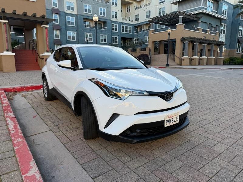 Toyota C-HR LE 2019