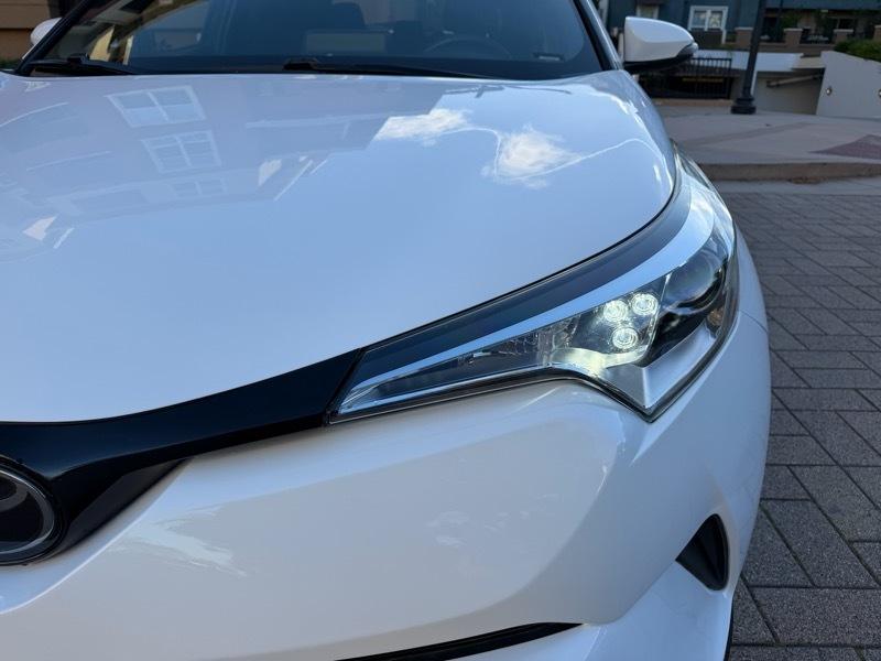 Toyota C-HR LE 2019