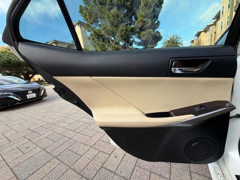 Lexus IS 350 AWD 2014