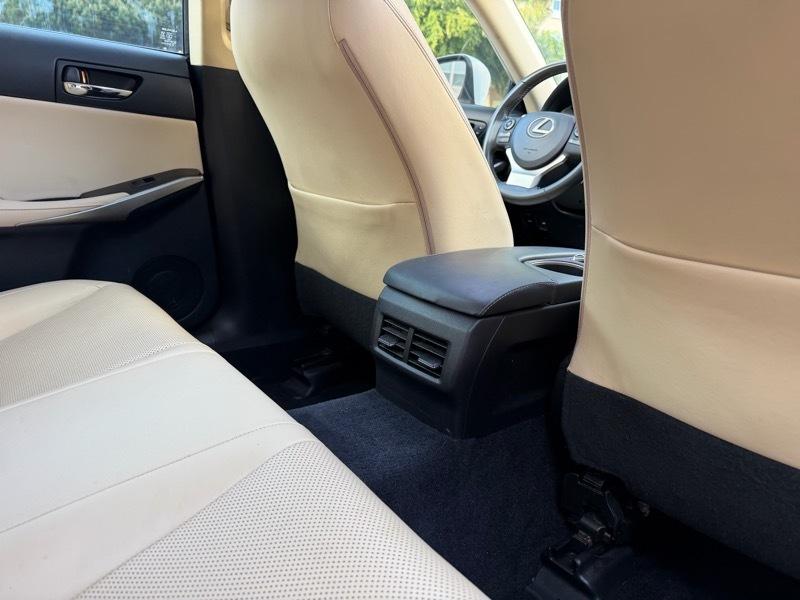 Lexus IS 350 AWD 2014