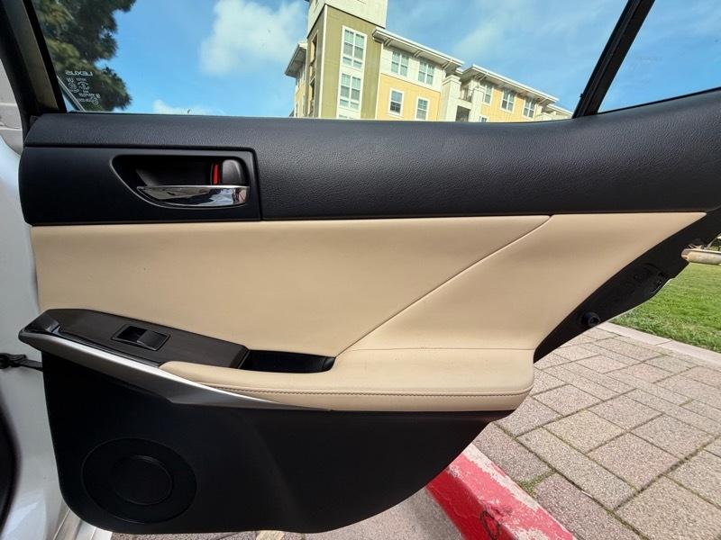 Lexus IS 350 AWD 2014