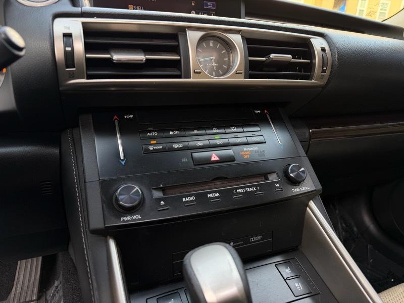 Lexus IS 350 AWD 2014