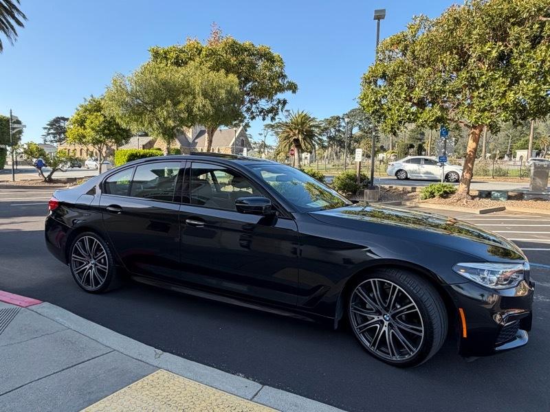 BMW 5-Series 540i 2017