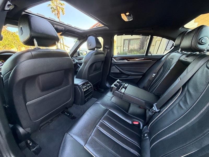 BMW 5-Series 540i 2017