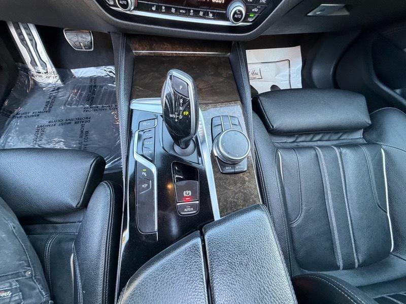 BMW 5-Series 540i 2017