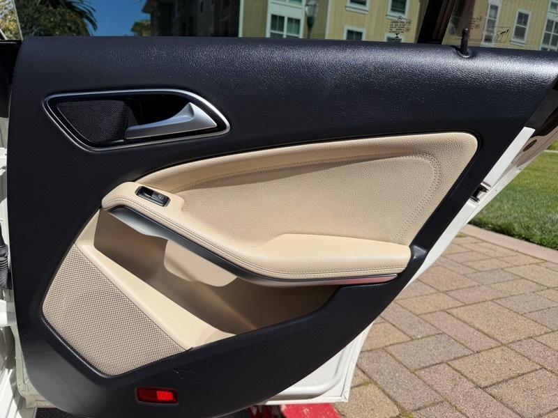 Mercedes-Benz CLA-Class CLA250 4MATIC 2017