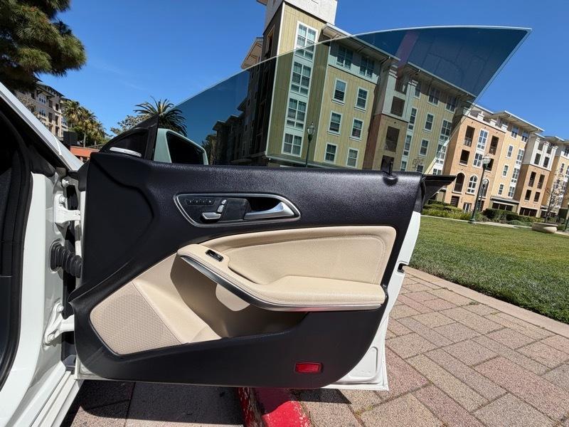 Mercedes-Benz CLA-Class CLA250 4MATIC 2017