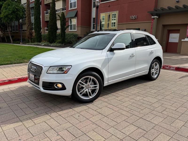 Audi Q5 2.0T Premium Plus quattro 2015