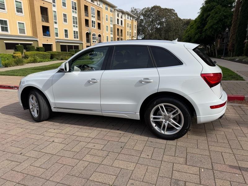 Audi Q5 2.0T Premium Plus quattro 2015