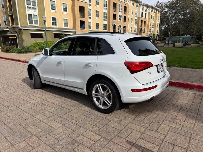 Audi Q5 2.0T Premium Plus quattro 2015