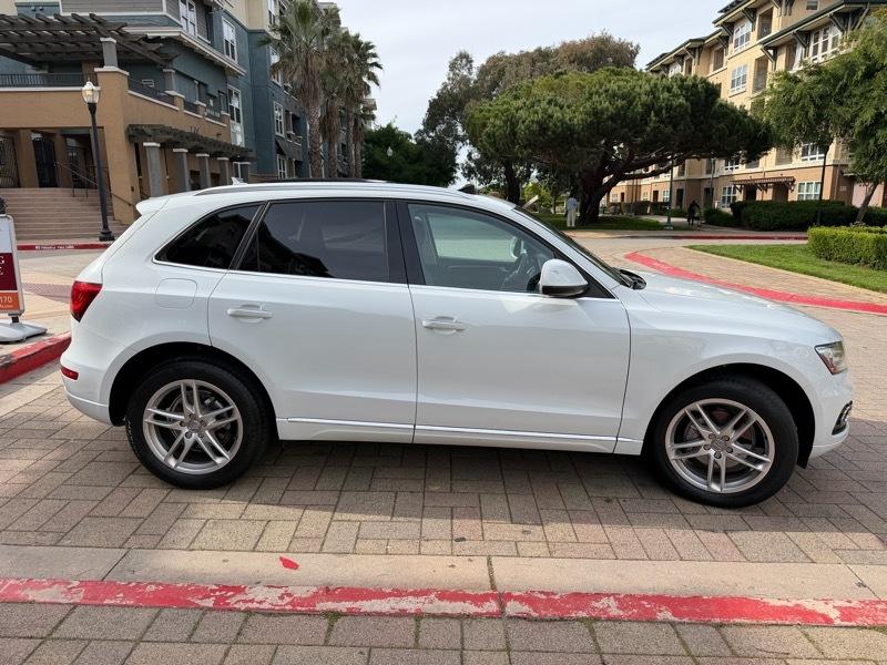 Audi Q5 2.0T Premium Plus quattro 2015
