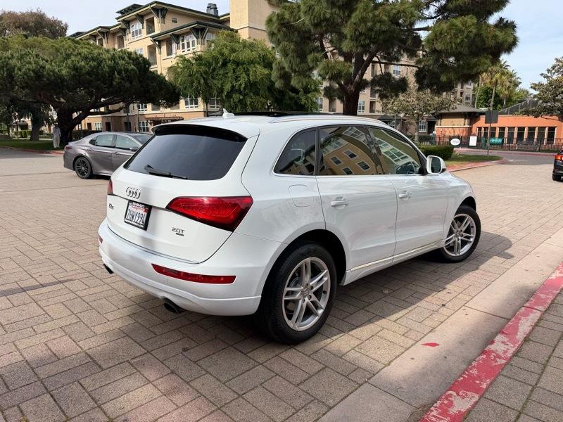 Audi Q5 2.0T Premium Plus quattro 2015