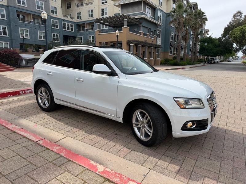 Audi Q5 2.0T Premium Plus quattro 2015