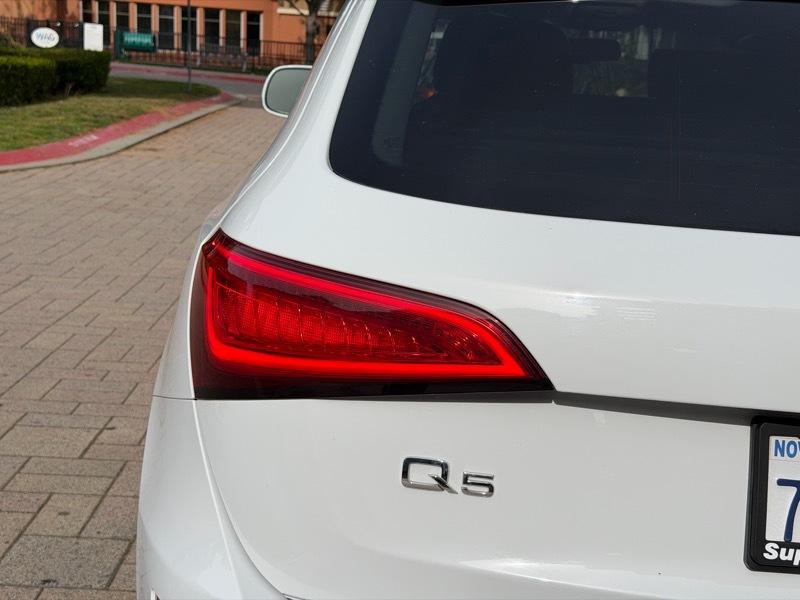 Audi Q5 2.0T Premium Plus quattro 2015