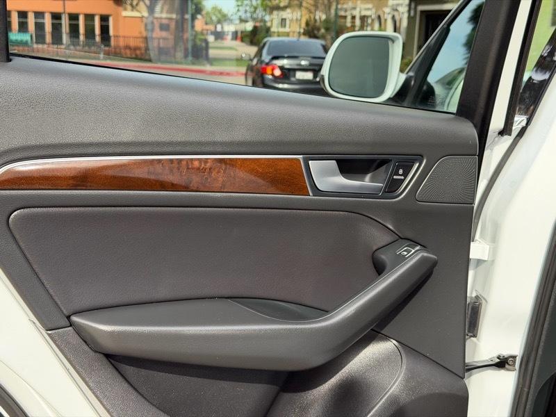 Audi Q5 2.0T Premium Plus quattro 2015