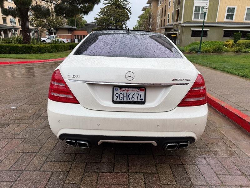 Mercedes-Benz S-Class S63 AMG 2012