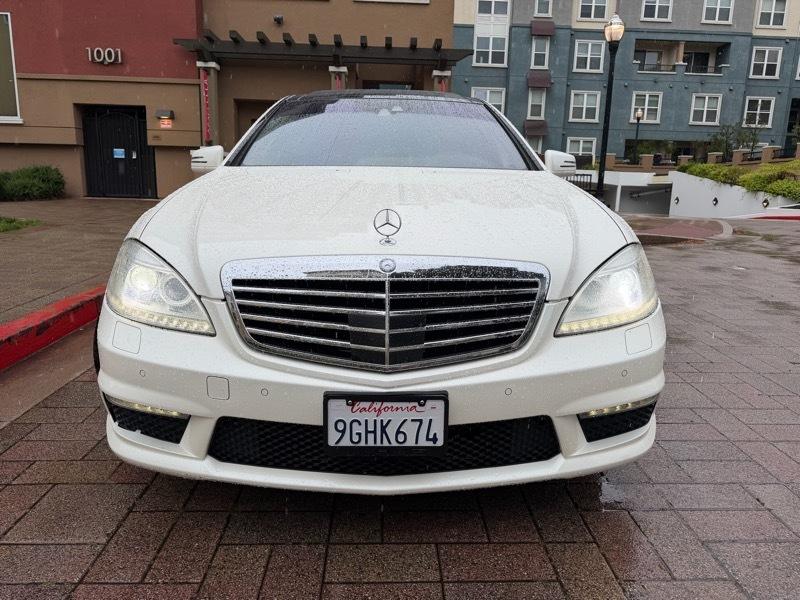 Mercedes-Benz S-Class S63 AMG 2012