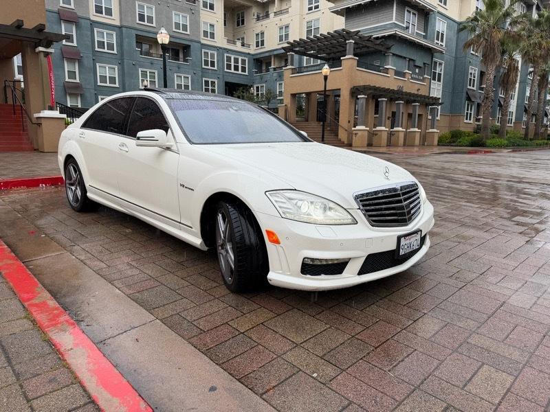 Mercedes-Benz S-Class S63 AMG 2012