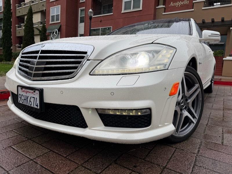 Mercedes-Benz S-Class S63 AMG 2012