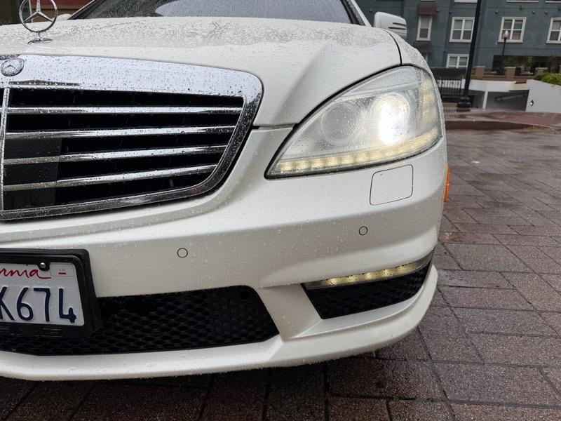 Mercedes-Benz S-Class S63 AMG 2012