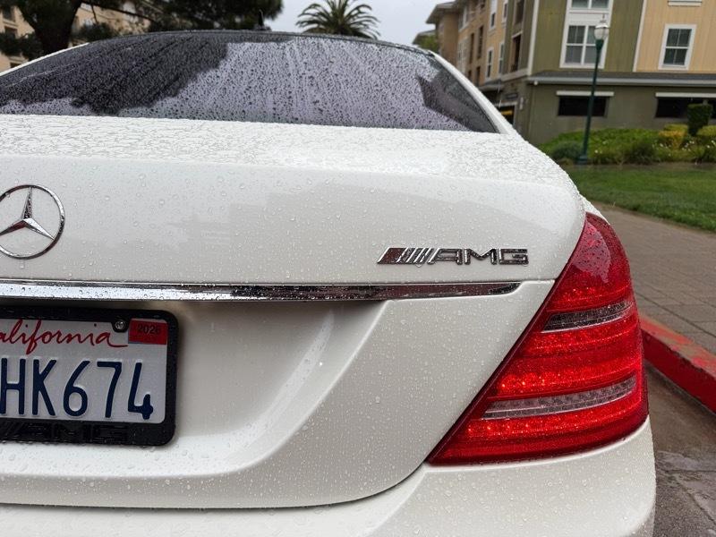 Mercedes-Benz S-Class S63 AMG 2012