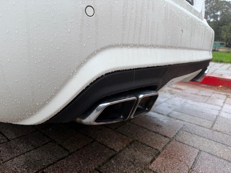 Mercedes-Benz S-Class S63 AMG 2012