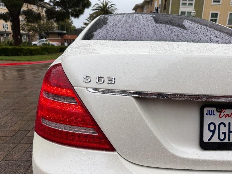 Mercedes-Benz S-Class S63 AMG 2012