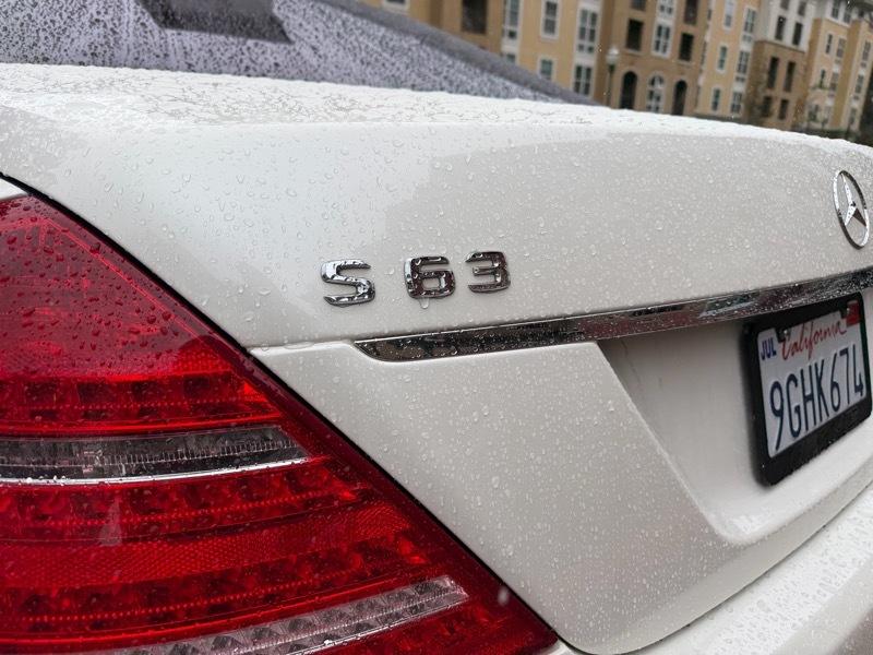 Mercedes-Benz S-Class S63 AMG 2012