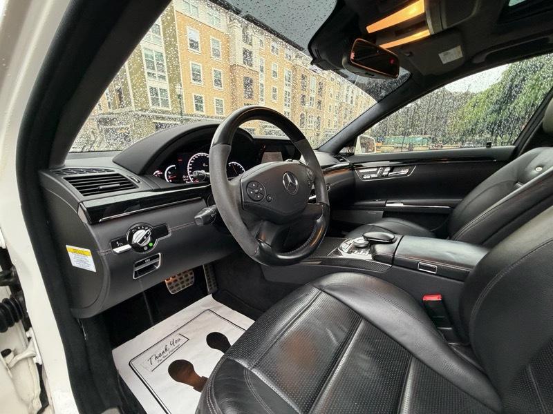 Mercedes-Benz S-Class S63 AMG 2012