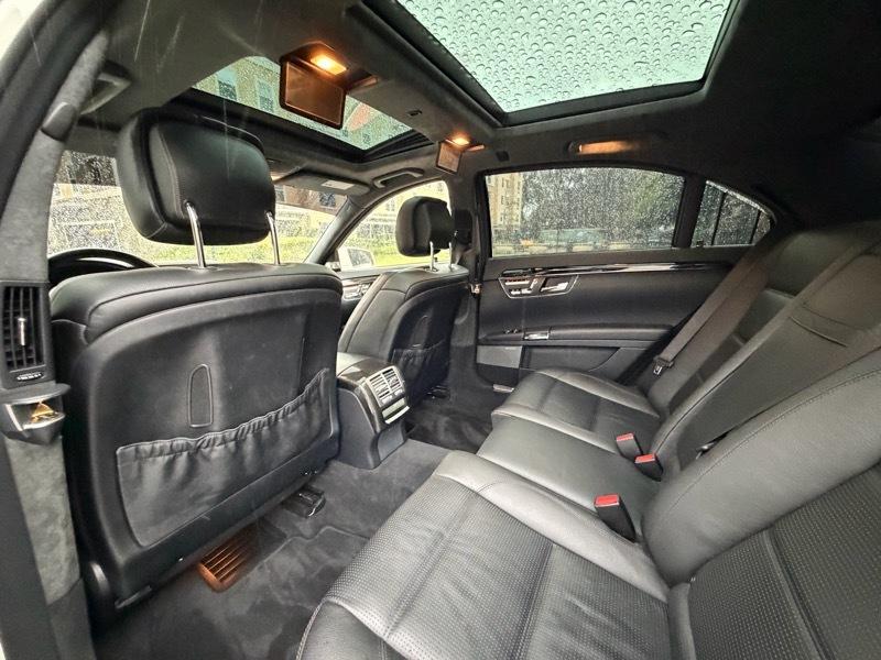 Mercedes-Benz S-Class S63 AMG 2012