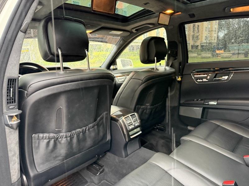 Mercedes-Benz S-Class S63 AMG 2012