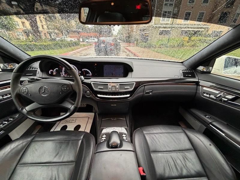 Mercedes-Benz S-Class S63 AMG 2012